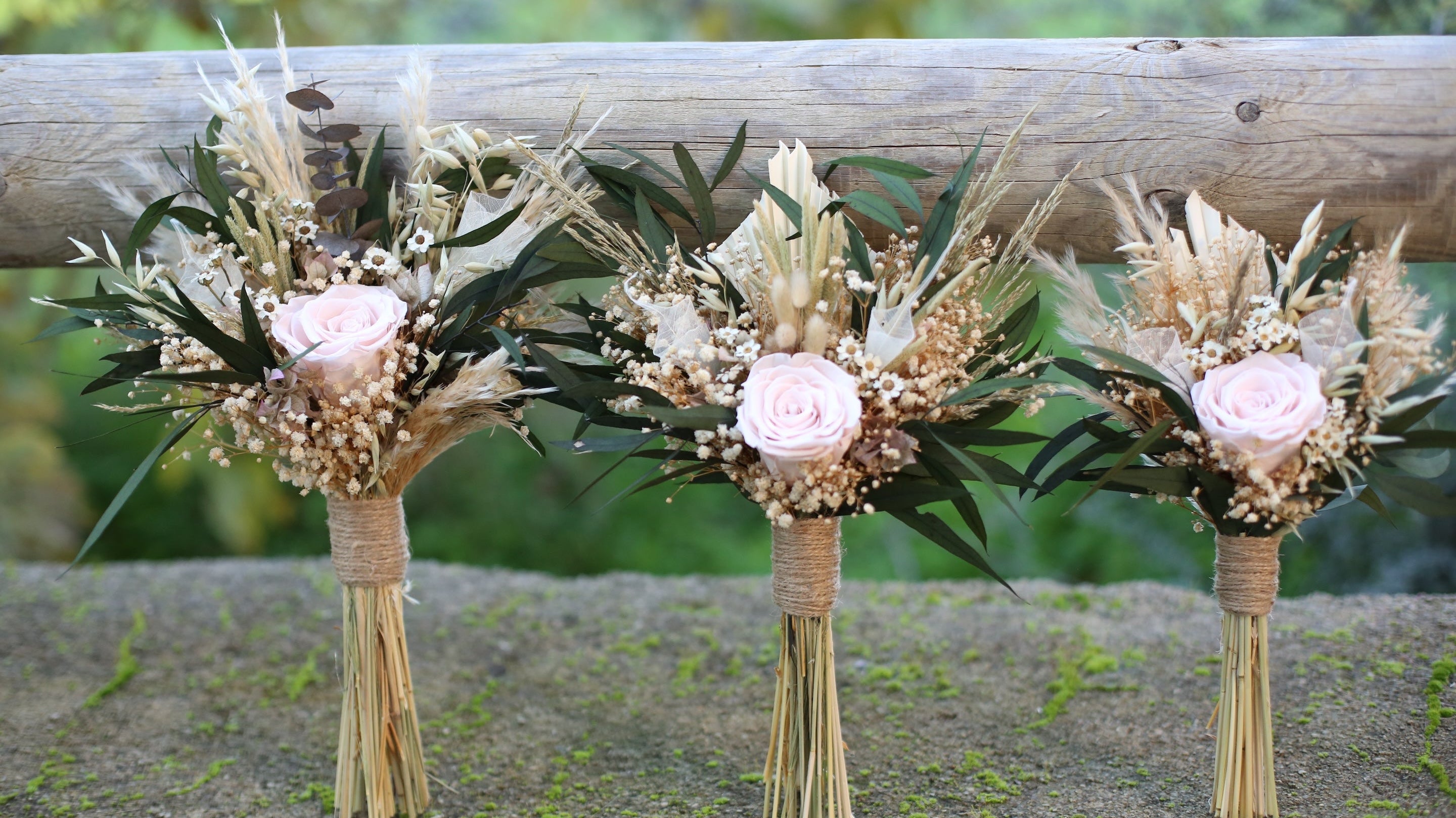 Bridesmaid Bouquets that Complete Your Wedding Story