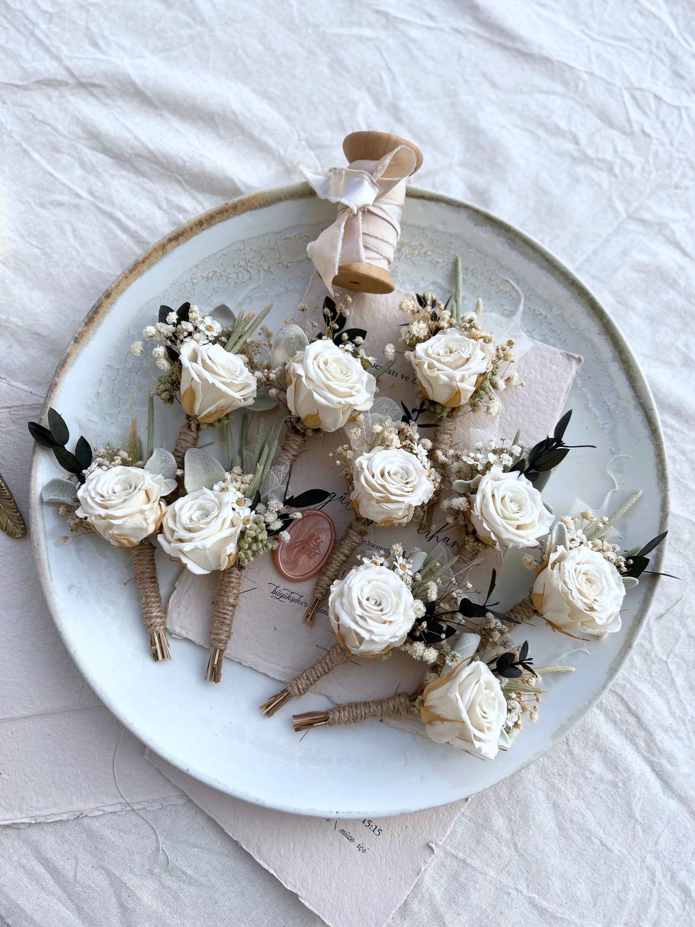 Small Details, Big Impact — The Art of Boutonnières and Corsages